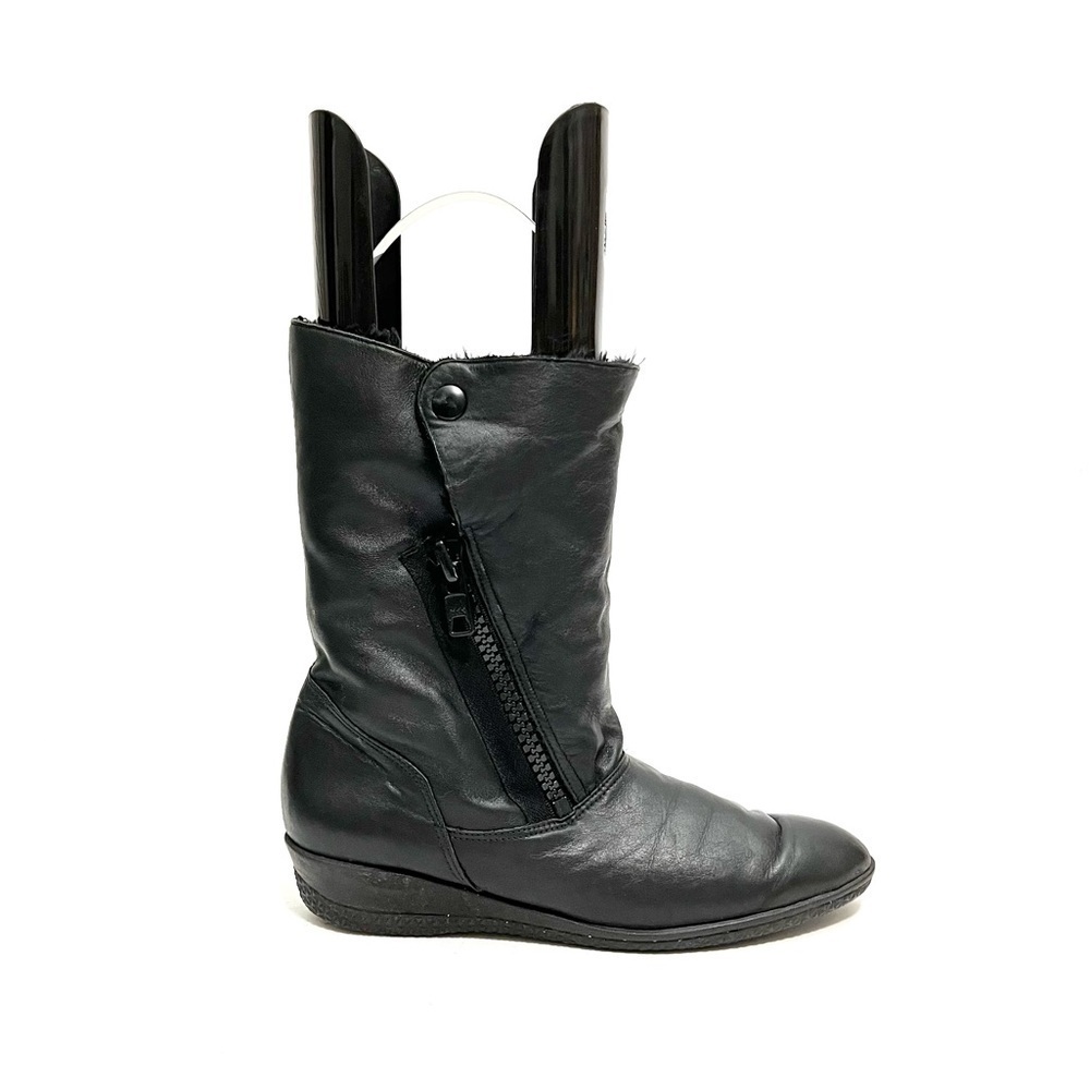 Vintage 1980s black leather side zip snap top faux fur lined snow boots